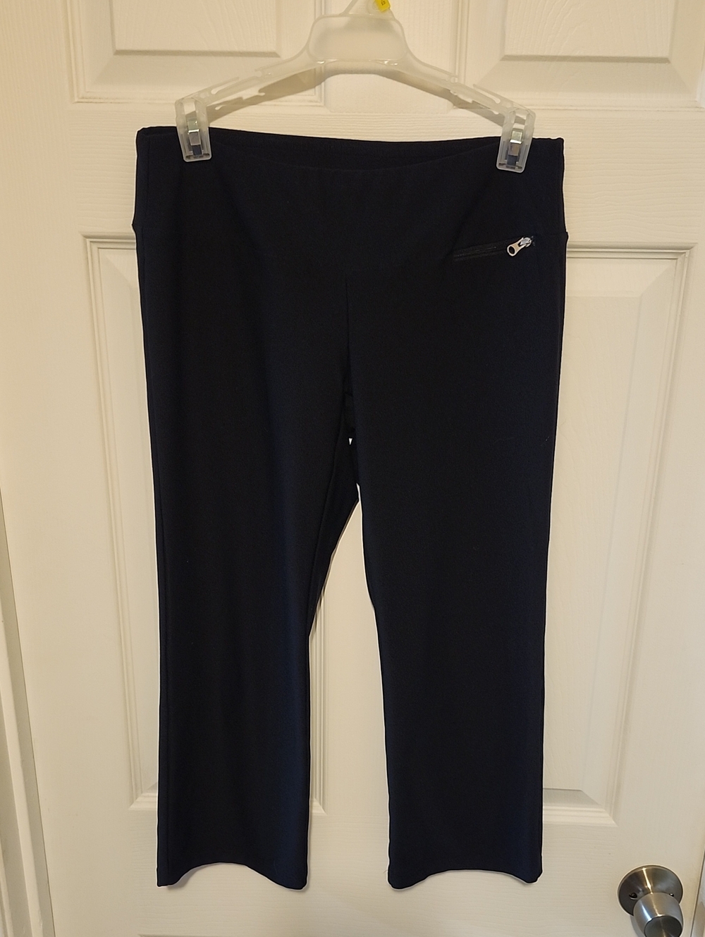 aerie Ladies Black Active Leggings with Zip Pocket